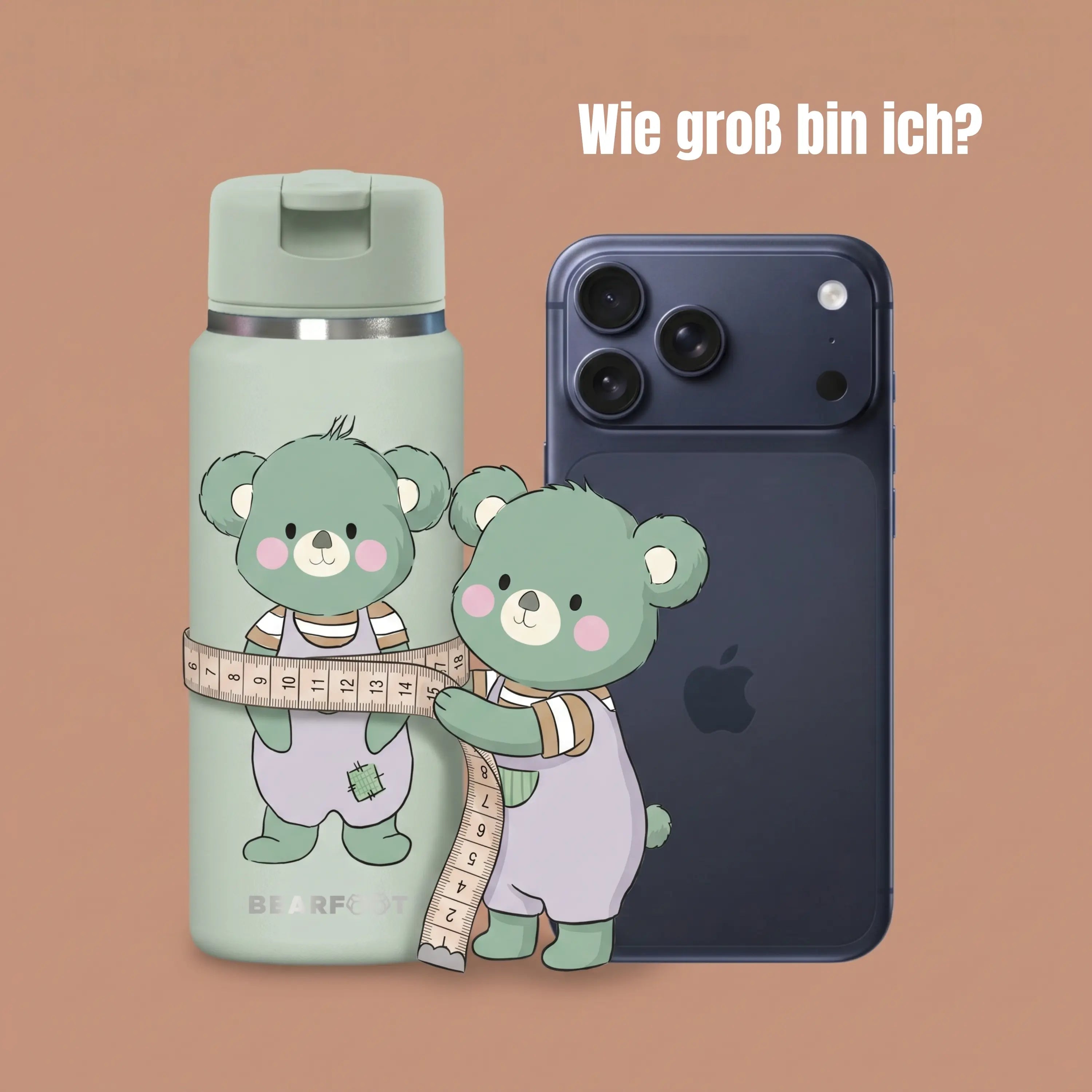 TINY Thermo Kinder Trinkflasche Koala 200 ml aus Edelstahl im Größenvergleich mit Smartphone – kompakte, BPA-freie Isolierflasche mit niedlichem Koala-Motiv für Kindergarten und unterwegs
