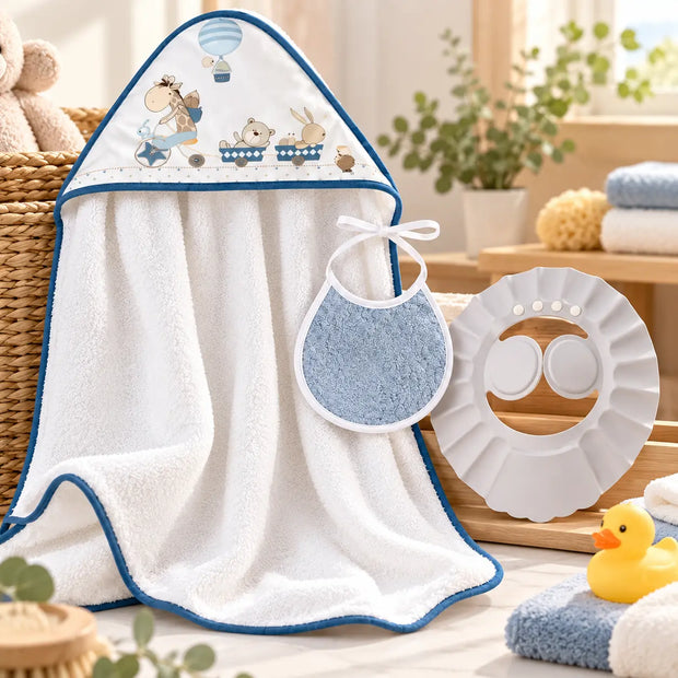 Baby Badeset in Blau mit Kapuzenhandtuch, Lätzchen und Badehut – 3-teiliges Badeset für Babys