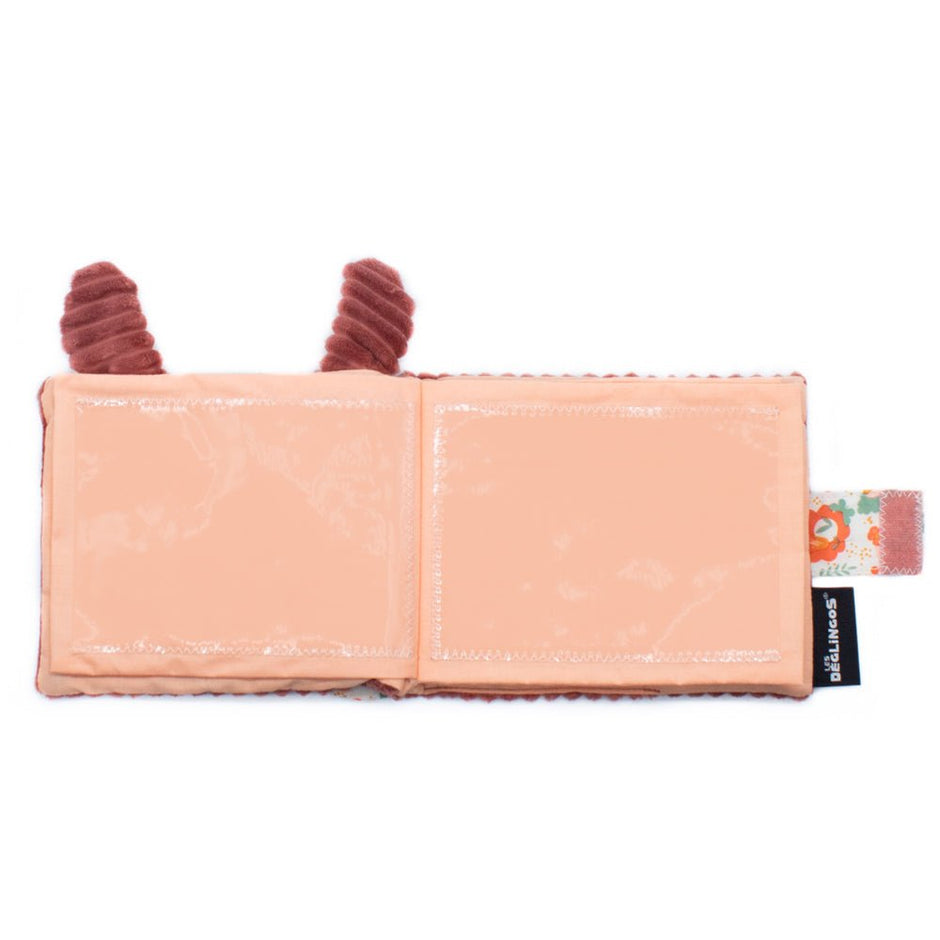 Baby Fotoalbum Reh aus Plüsch – geöffnete Innenseite mit 10 Fototaschen