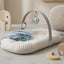 Baby Spielbogen mit weicher Spielmatte und hängendem Spielzeug – Motorikspielzeug und Baby Gym für Neugeborene und Babys