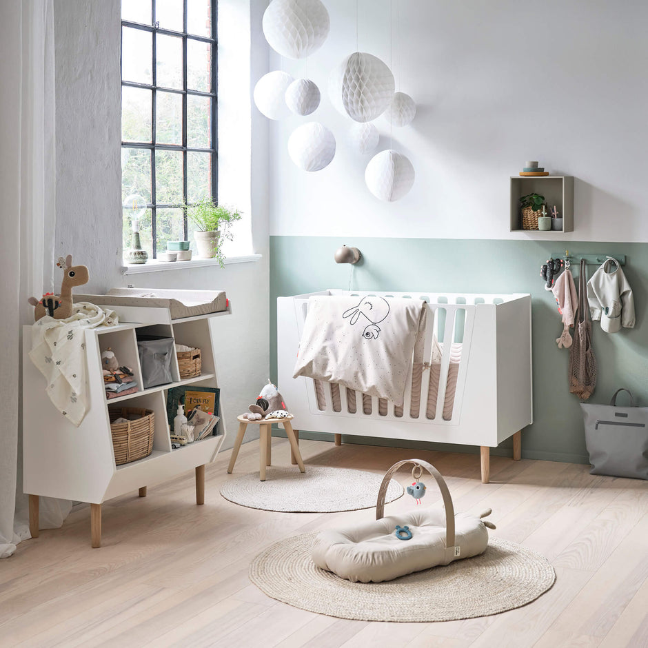 Cozy Lounger mit Aktivitätsbogen Raffi - Babylions