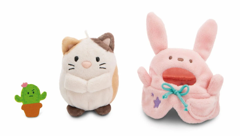 NICI mymochi Kuscheltier-Set mit Katze Angy, grünem Kaktus und abnehmbarem rosa Hasenkostüm