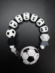 Personalisierte Schnullerkette Fußball mit Namen Kilian in Schwarz Weiß mit Fußballclip und Silikonring
