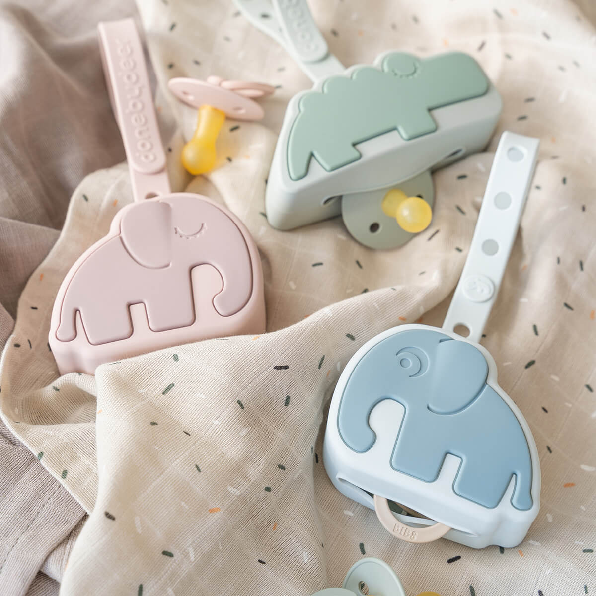 schnullertäschchen aus silikon - croco - grün - Babylions