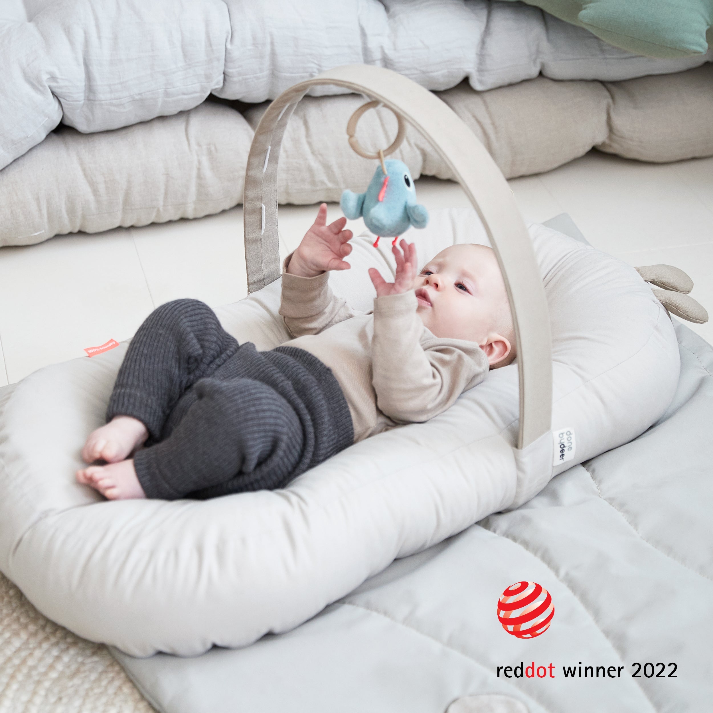 Spielbogen - Set: Cozy Lounger + Meerestiere - Hängespielzeug – 20 % sparen - Babylions