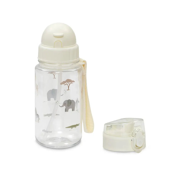 350 ml Tritan-Trinkflasche im cremefarbenen Safari-Design mit Strohhalmaufsatz und zusätzlichem Trinkverschluss.
